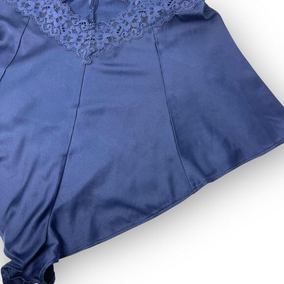 Victoria’s Secret Lace Keyhole Cutout Lingerie Romper One Piece Teddy Blue XS - Picture 5 of 12